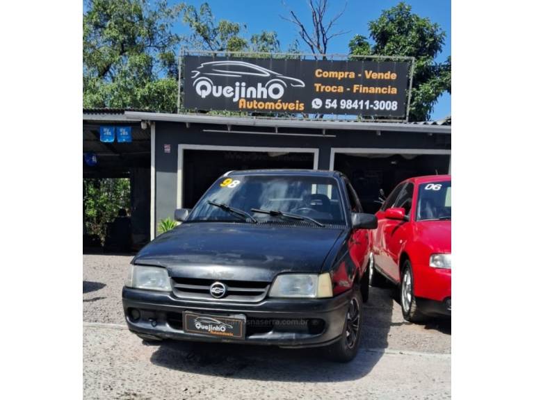 CHEVROLET - KADETT - 1997/1998 - Preta - R$ 8.900,00