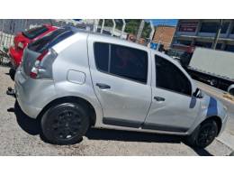 RENAULT - SANDERO - 2011/2012 - Prata - R$ 29.900,00