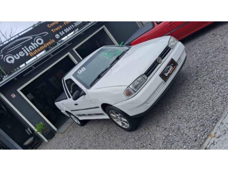 VOLKSWAGEN - SAVEIRO - 1998/1998 - Branca - R$ 25.900,00