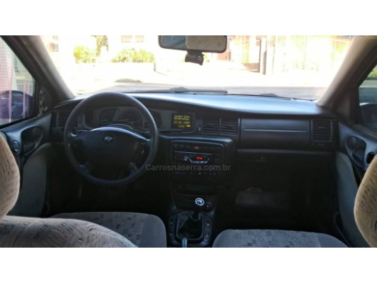 CHEVROLET - VECTRA - 2003/2003 - Prata - R$ 24.900,00