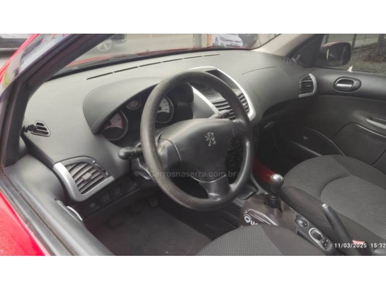 PEUGEOT - 207 - 2012/2012 - Vermelha - R$ 22.900,00