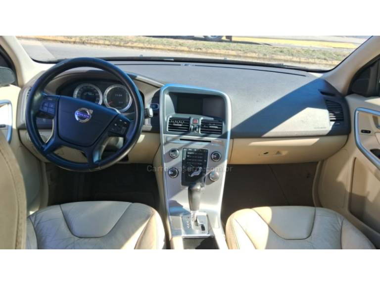 VOLVO - XC60 - 2011/2011 - Preta - R$ 54.900,00