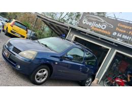 RENAULT - CLIO - 2005/2006 - Azul - R$ 12.900,00