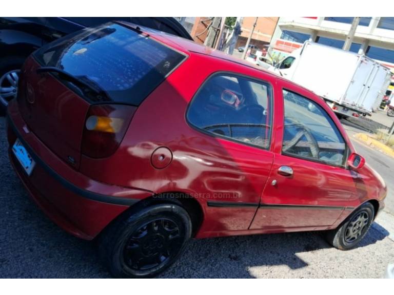 FIAT - PALIO - 1998/1998 - Vermelha - R$ 9.900,00