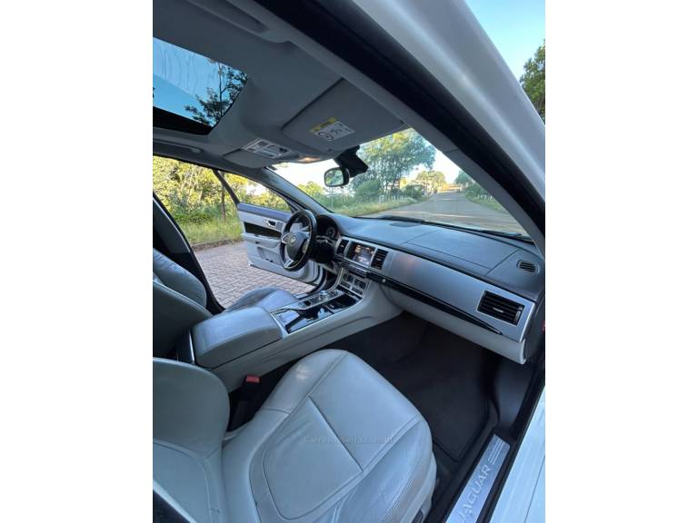 JAGUAR - XF - 2015/2015 - Branca - Sob Consulta