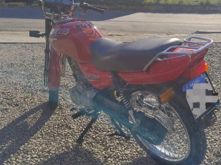 HONDA - CG 125 - 1997/1997 - Vermelha - R$ 6.900,00