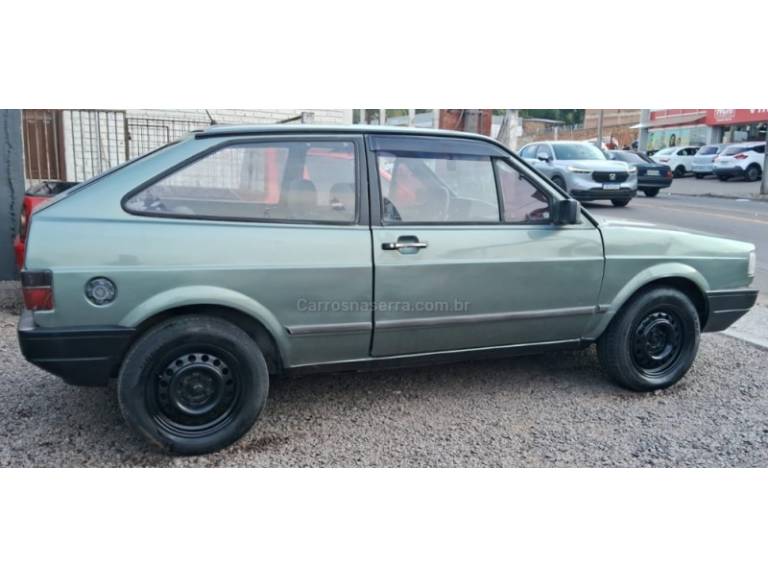 VOLKSWAGEN - GOL - 1993/1993 - Verde - R$ 12.900,00