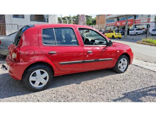 RENAULT - CLIO - 2010/2010 - Vermelha - R$ 21.900,00