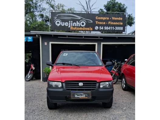 FIAT - UNO - 2012/2013 - Vermelha - R$ 21.900,00