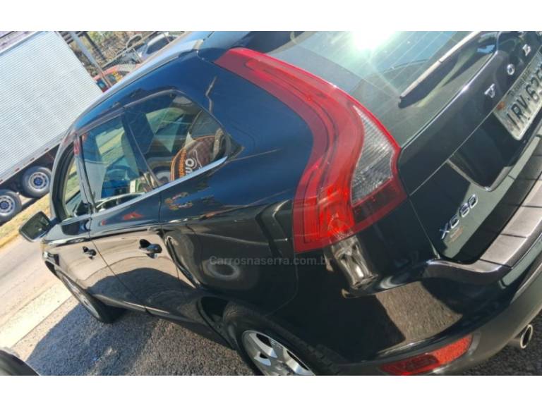 VOLVO - XC60 - 2011/2011 - Preta - R$ 54.900,00