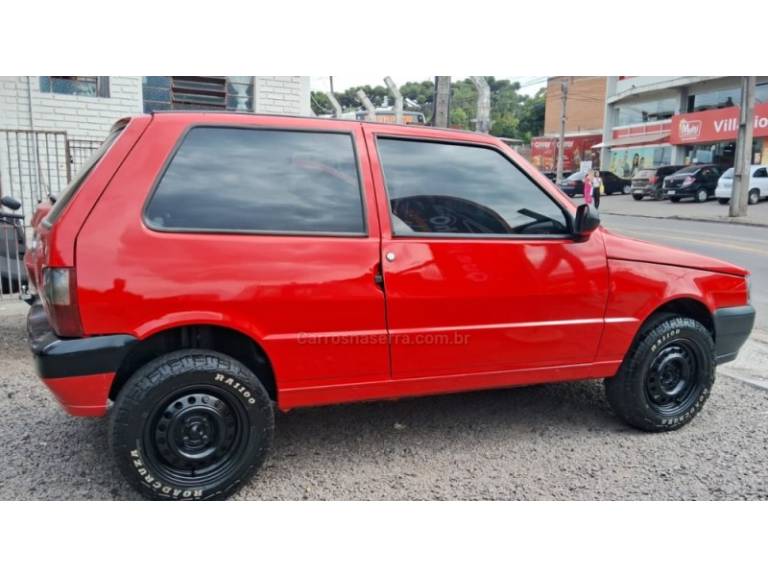 FIAT - UNO - 2012/2013 - Vermelha - R$ 21.900,00